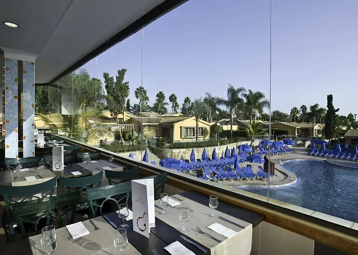 By Dunas Maspalomas (Gran Canaria)