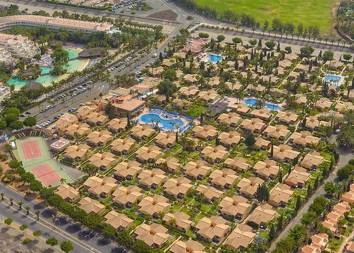 Hotel By Dunas 4*