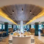 By Dunas Hotel