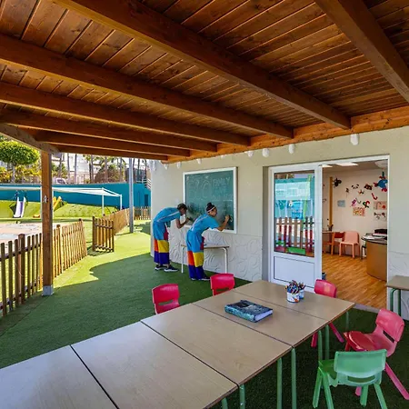 By Dunas 호텔 4*